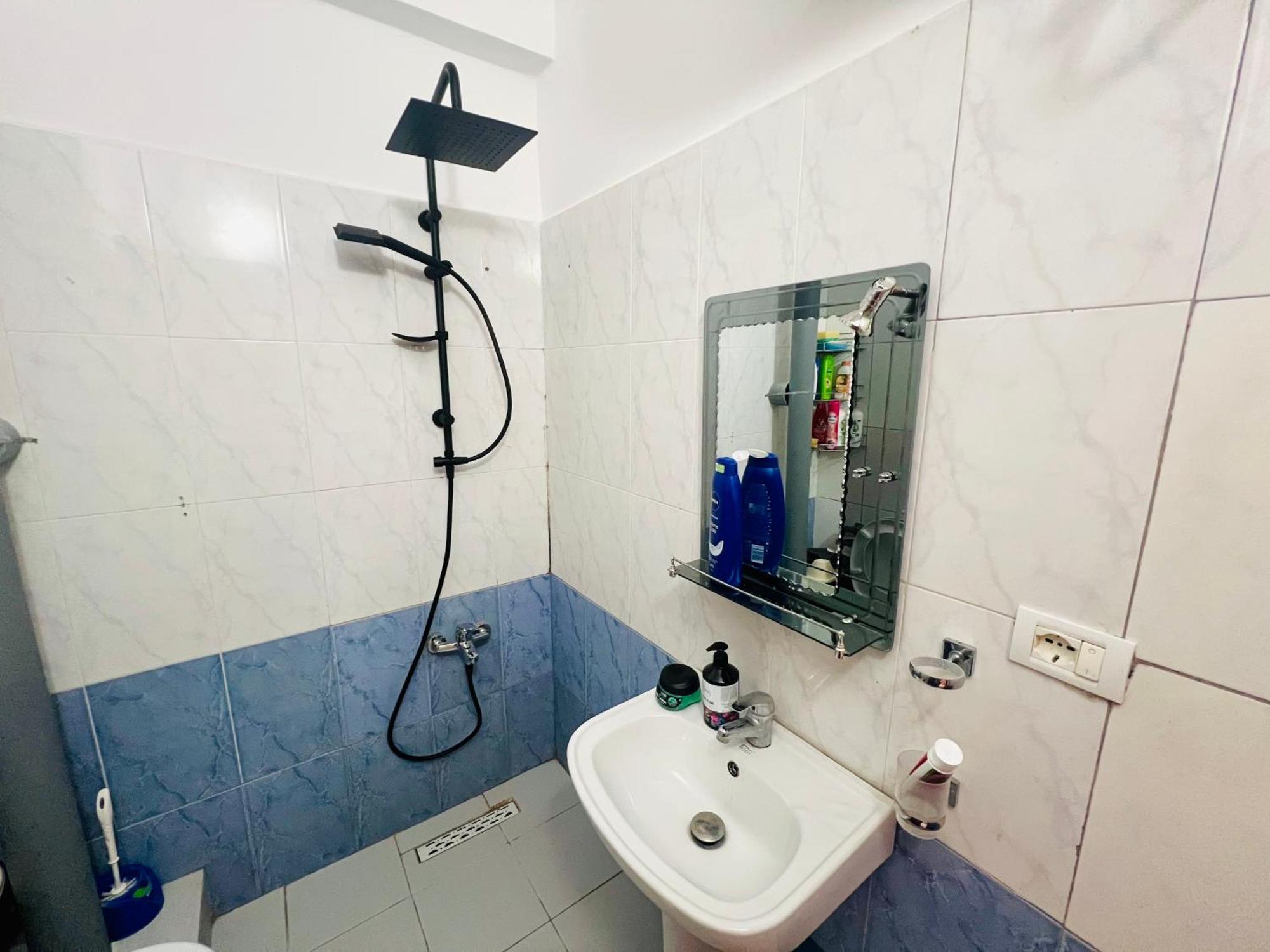 Lovely 3-Bedroom Rental Unit In Durrës Exteriér fotografie